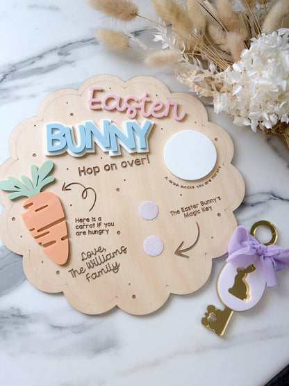 Scallop Treat Tray with removable key